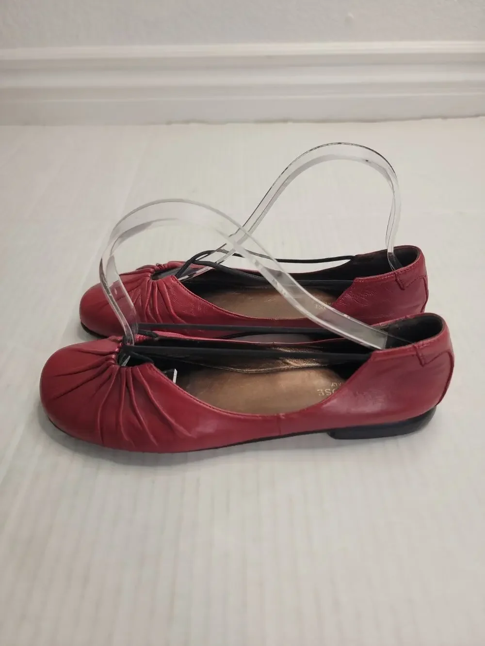 Taryn Rose Alessandra Leather Ballet Flats Red Leather Bijou-Napa Italy Sz 37.5